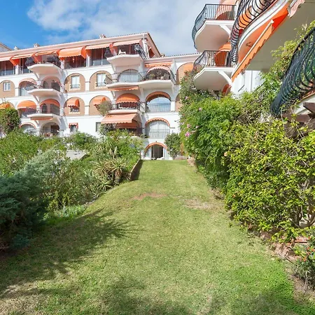 Lu&cia Jardin Al Mar
